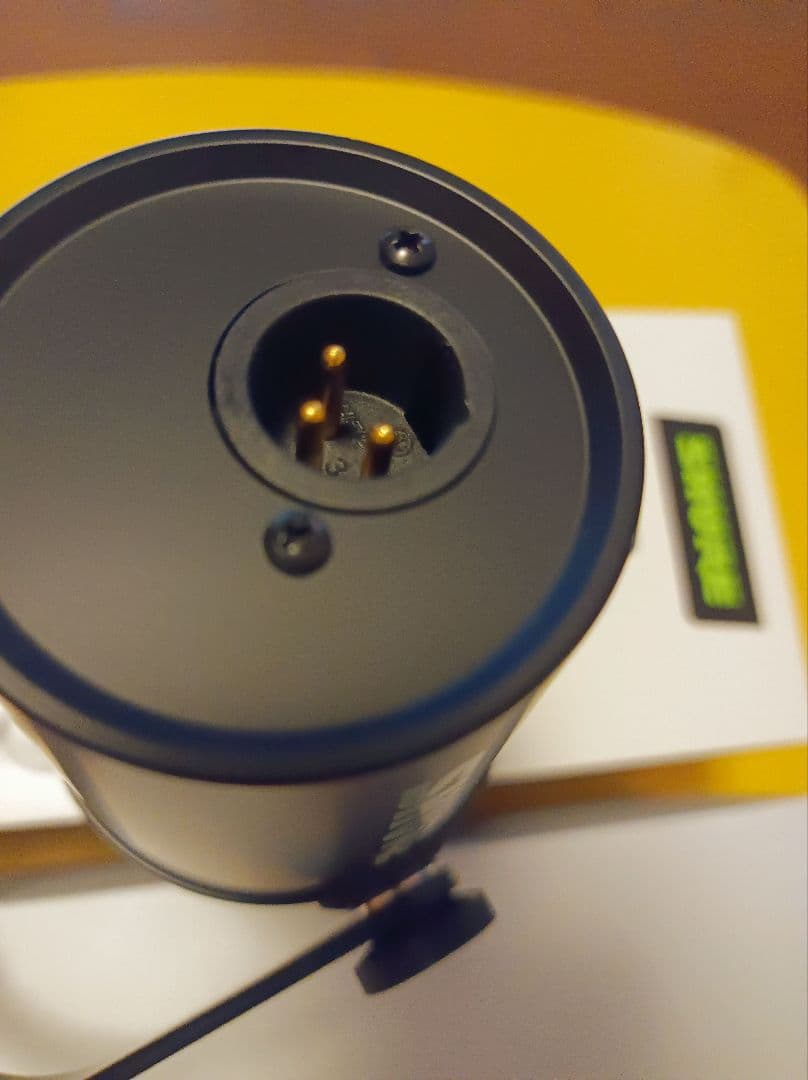 【美品】SHURE MV7X-J　ダイナミックマイク