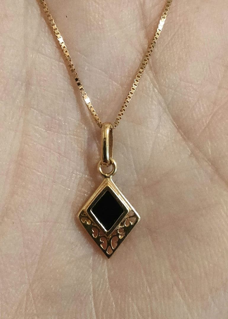 k18 ひし形 ネックレストップ オニキス