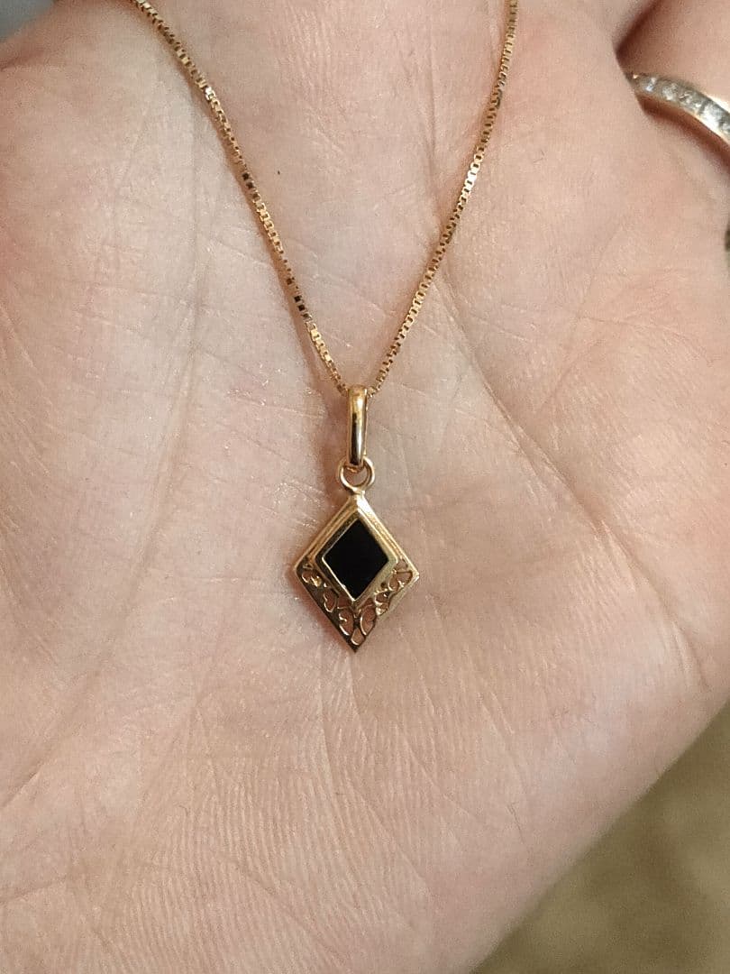 k18 ひし形 ネックレストップ オニキス