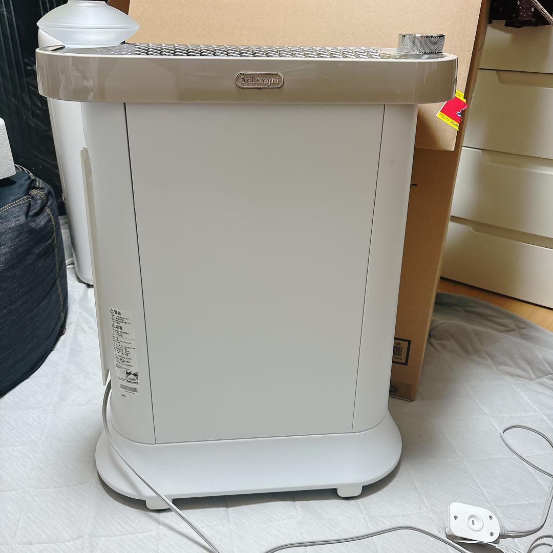 path　デロンギ オイルヒーター アロマデュフューザーWi-Fiモデル