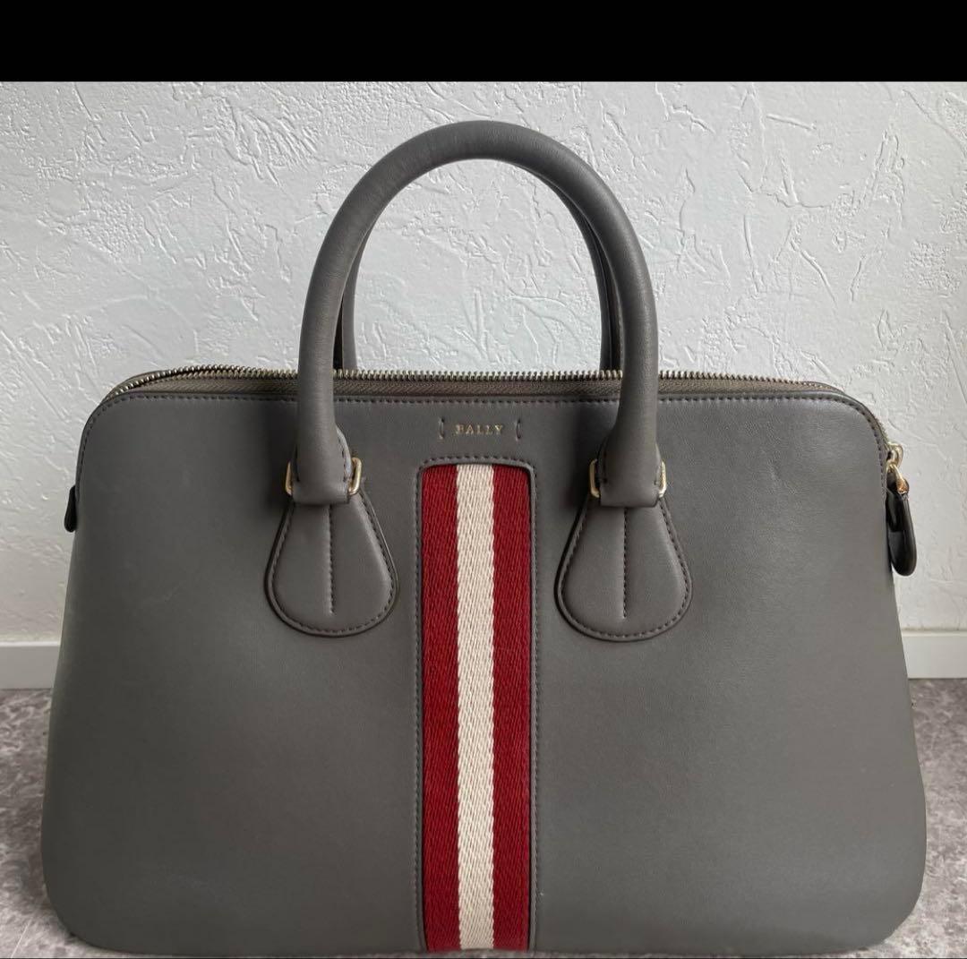 BALLY グレー ビジネスバッグ