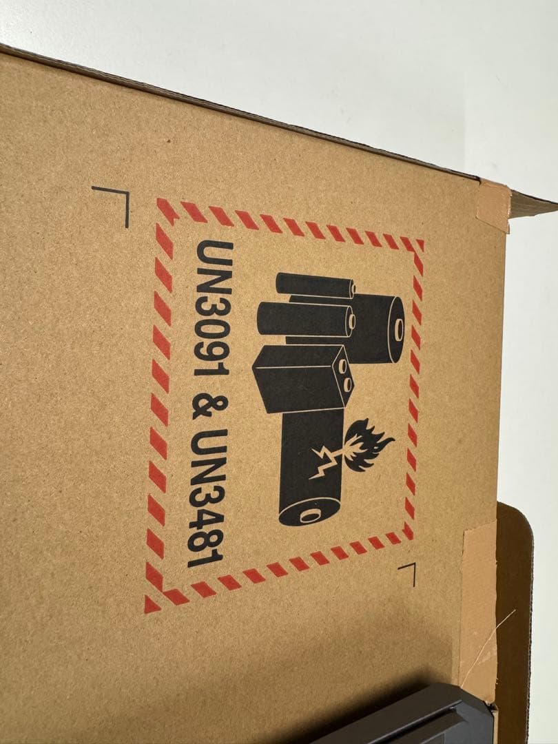 Lenovo LOQ 15IRX9 ノートPC LUNA GREY