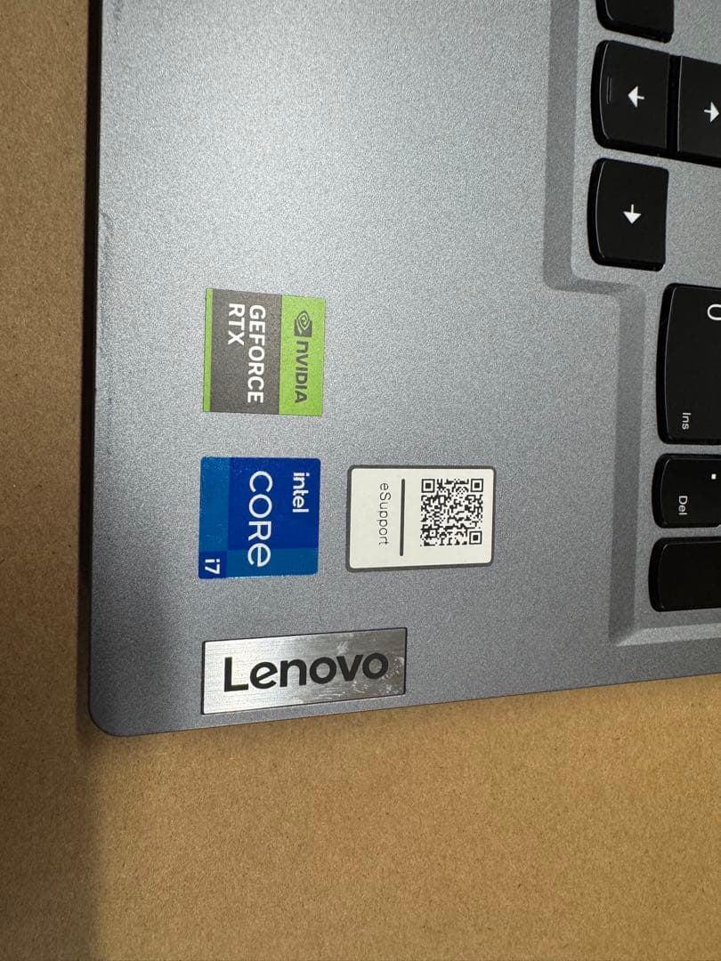 Lenovo LOQ 15IRX9 ノートPC LUNA GREY