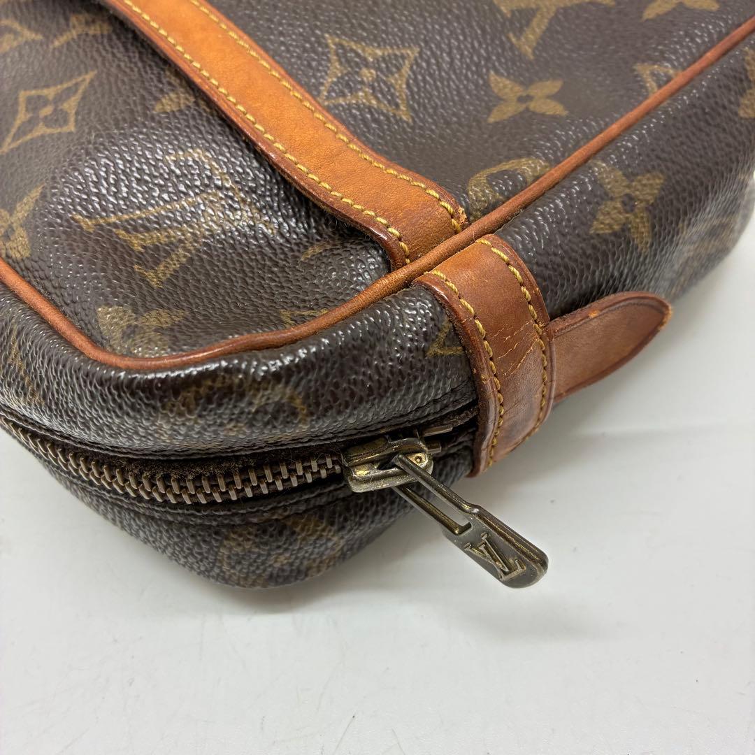 Louis Vuitton ルイヴィトン　クラッチバッグ　モノグラム　男女可