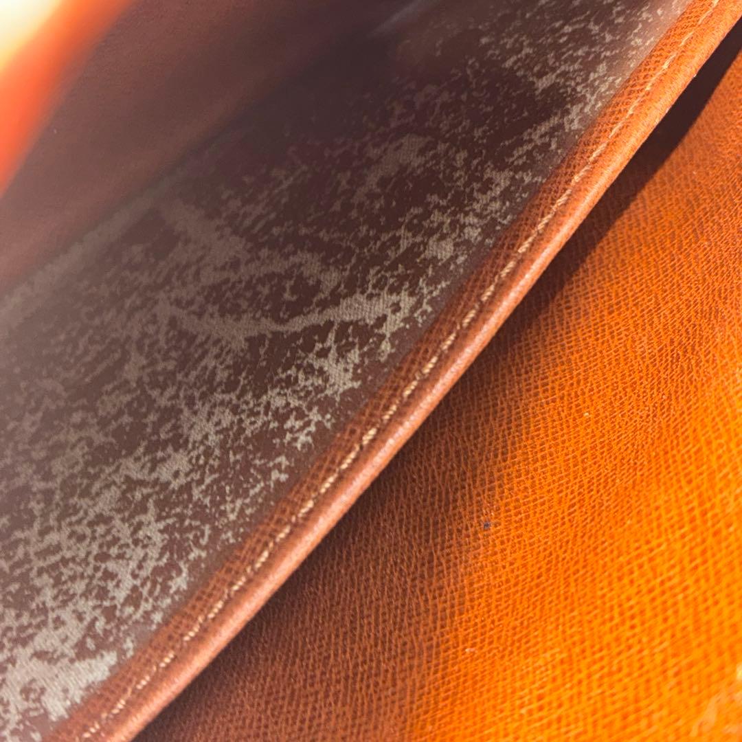 Louis Vuitton ルイヴィトン　クラッチバッグ　モノグラム　男女可