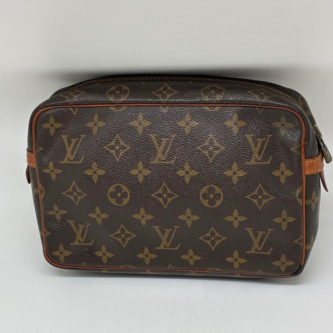 Louis Vuitton ルイヴィトン　クラッチバッグ　モノグラム　男女可