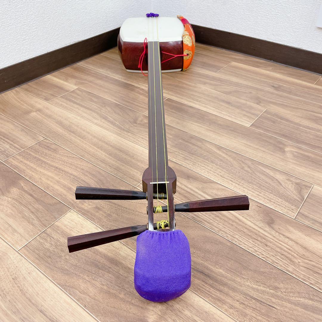 三味線 中棹 金細 綾杉胴 トチ紅木 一本溝 和楽器