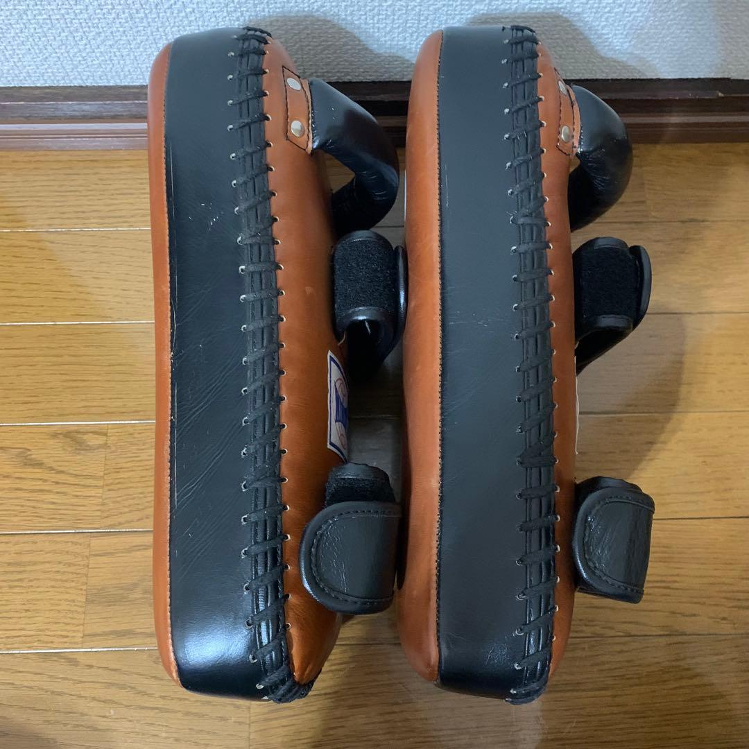 WINDY キックミット レザー KP-6