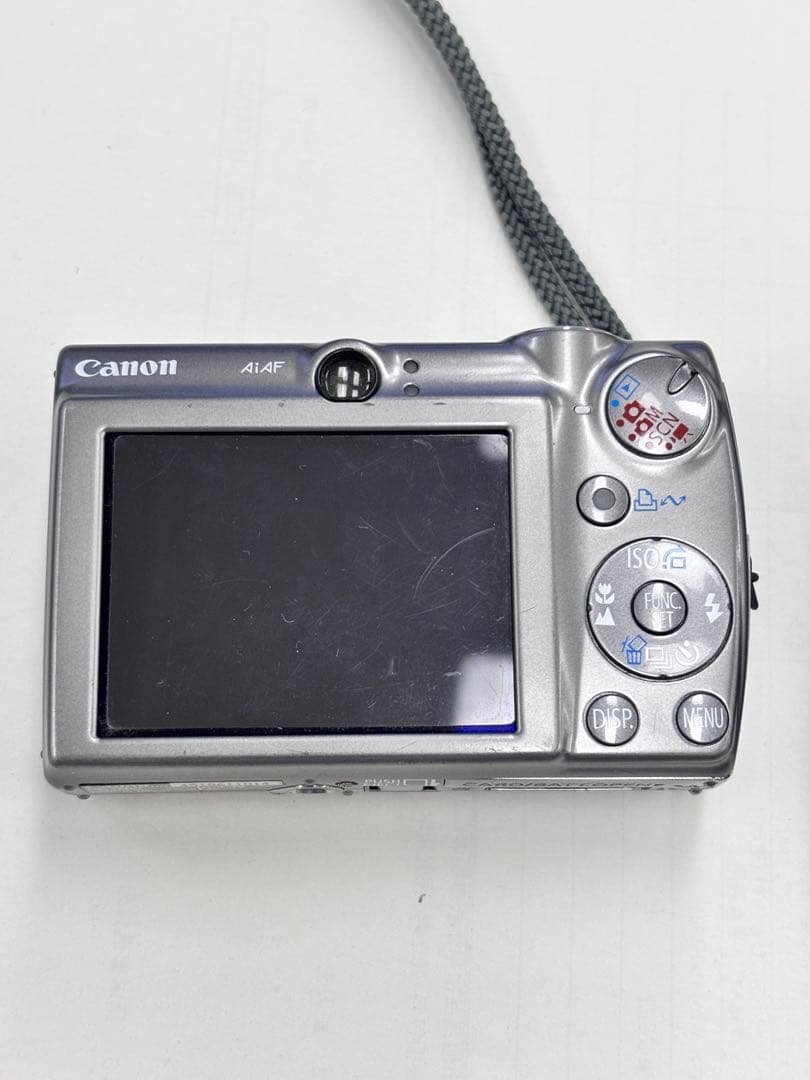 Canon IXY Digital 900 IS 本体と充電器