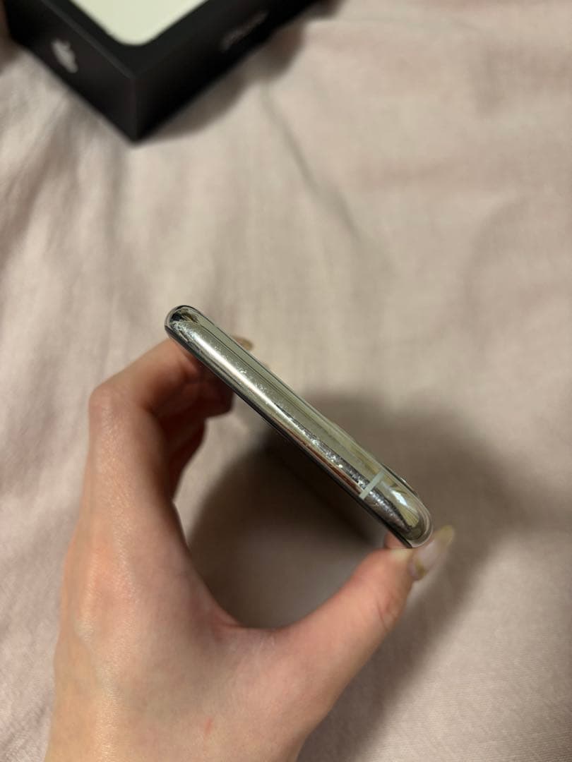 iPhone11pro 本体　256GB 正規イヤホン付き