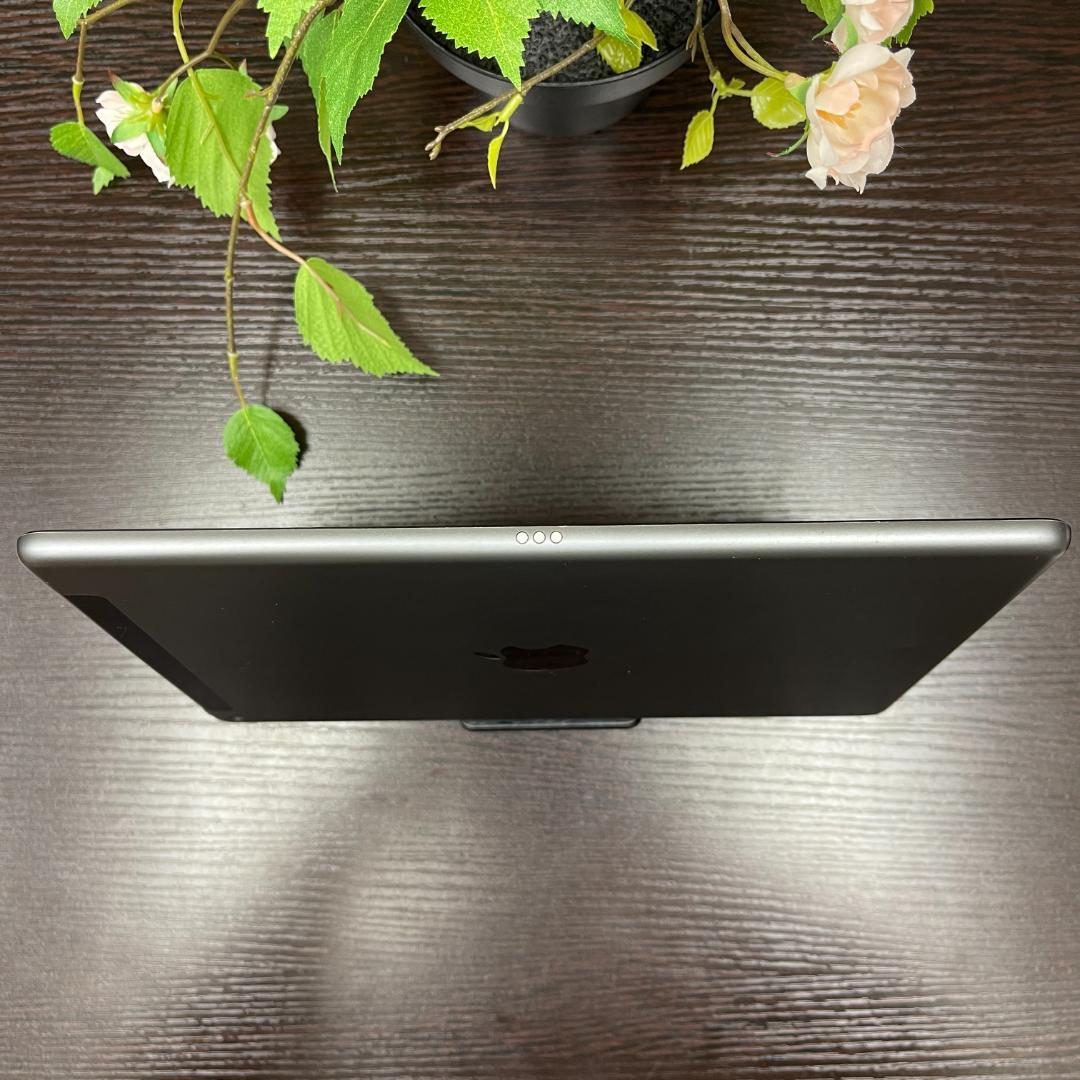 iPad 第7世代 128GB Wifi + Cellular版 SIMフリー