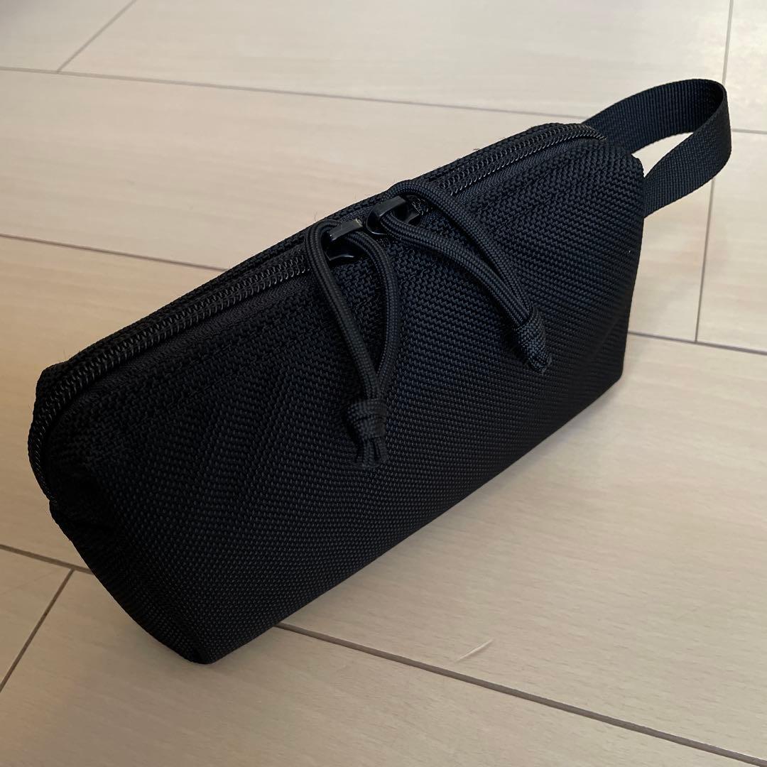 Gin【美品】BRIEFING MOBILE POUCH Mブラック