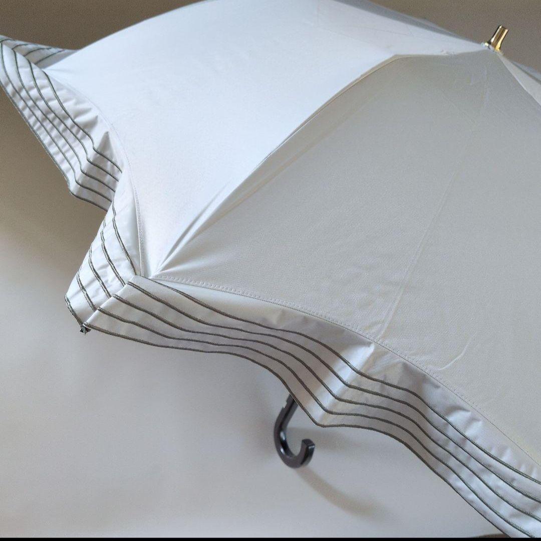 ビューランス　白×グリーンストライプ　フリル　折りたたみ晴雨兼用傘