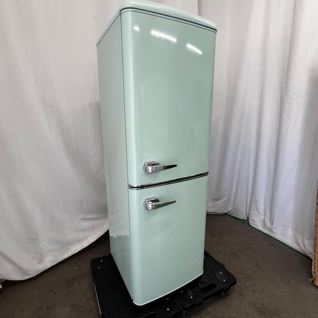 128　レトロ　冷蔵庫　130L　スリム　可愛い　一人暮らし　設置無料　安い‼️