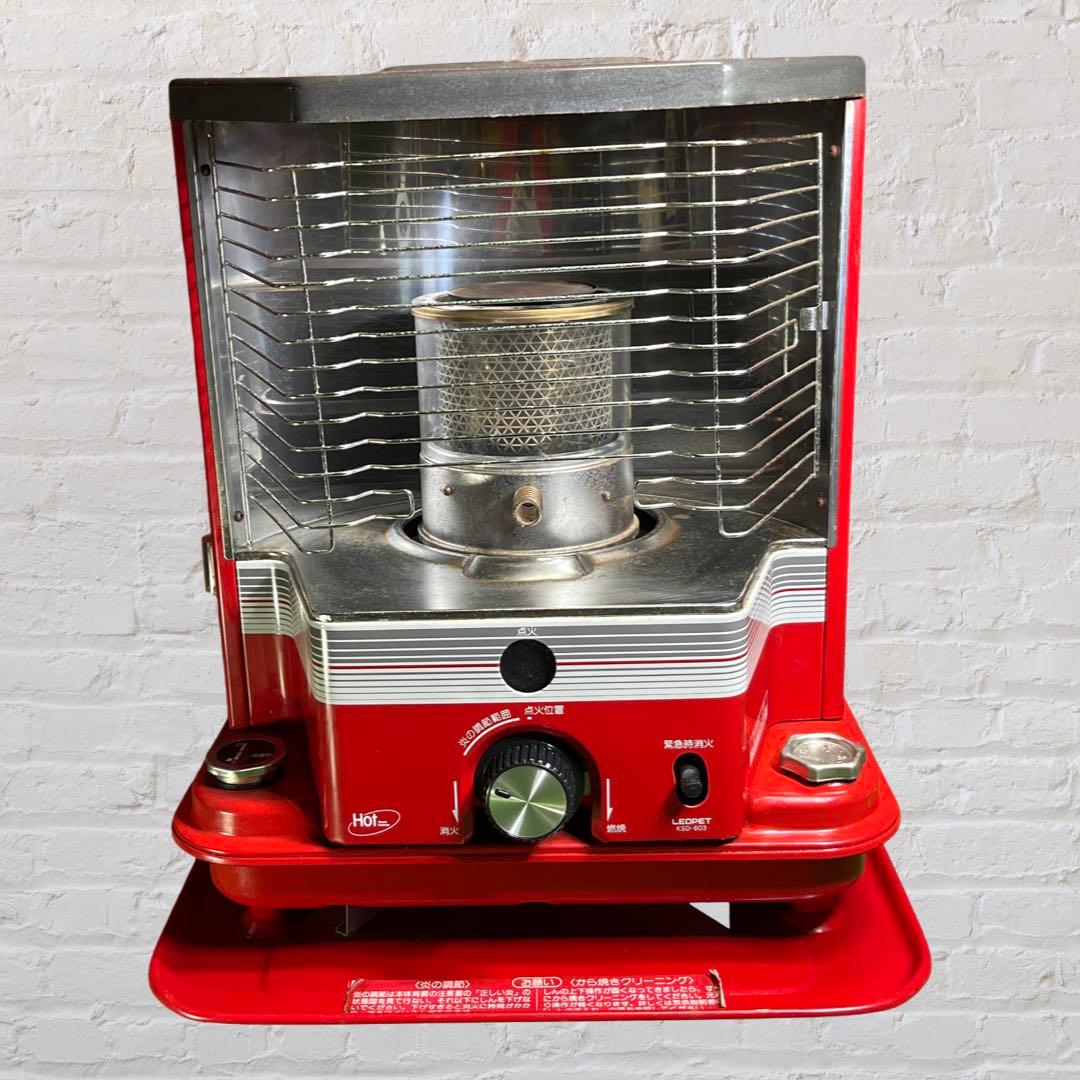 （中古品）トヨクニ　LEOPET KSD-603 レトロ　石油ストーブ。