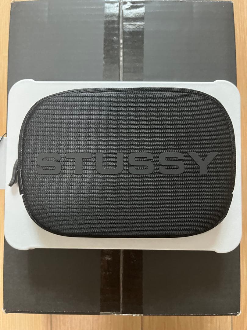 の*ん様 ステューシーヘッドホン、ビーツスタジオプロ