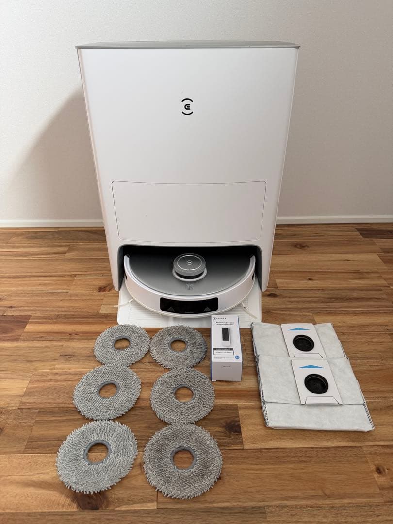 ダ*ン様 ロボット掃除機　DEEBOT T20 OMNI