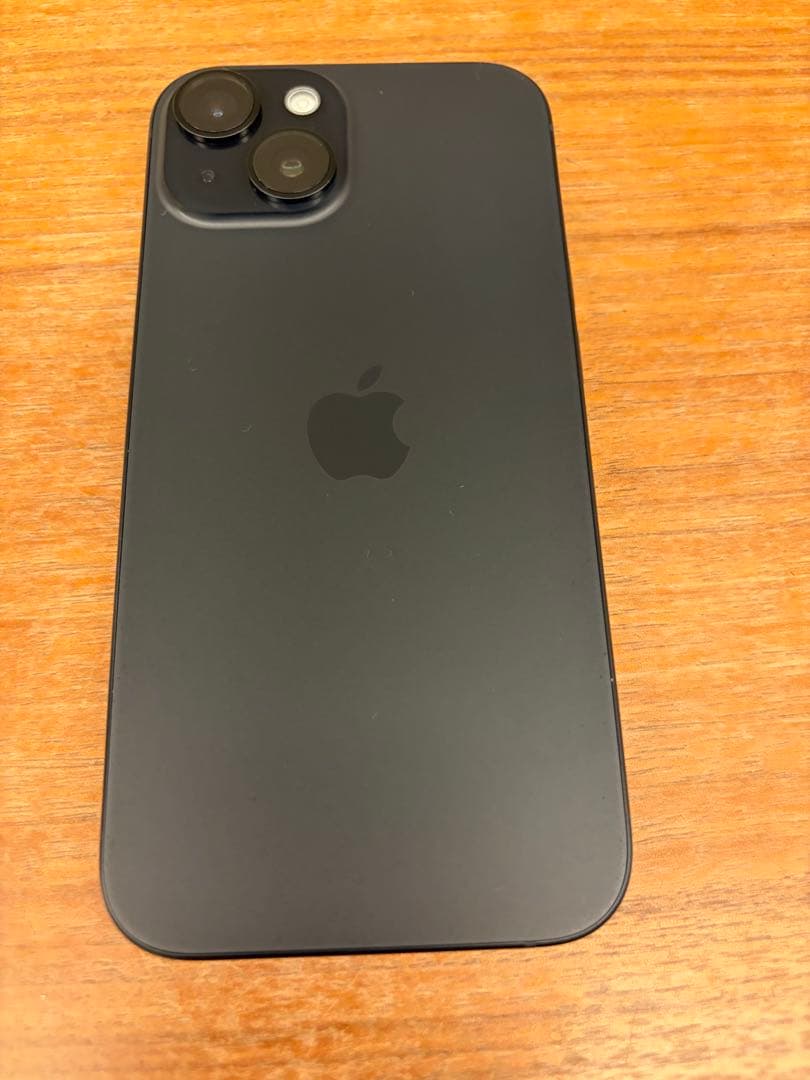 iPhone 15 ブラック　128GB SIMフリー アップルストア購入