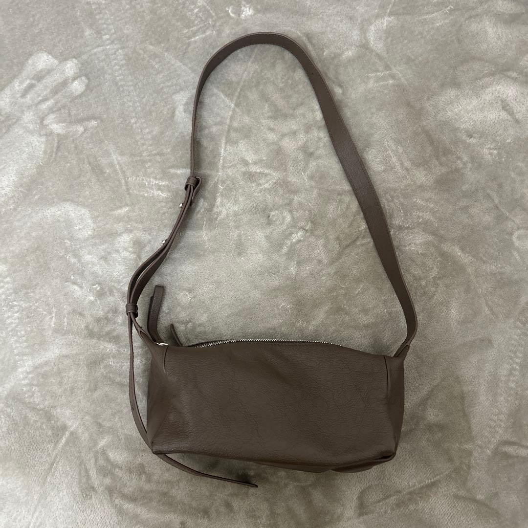 【美品】ear PAPILLONNER ボックスショルダーバッグ　ブラウン