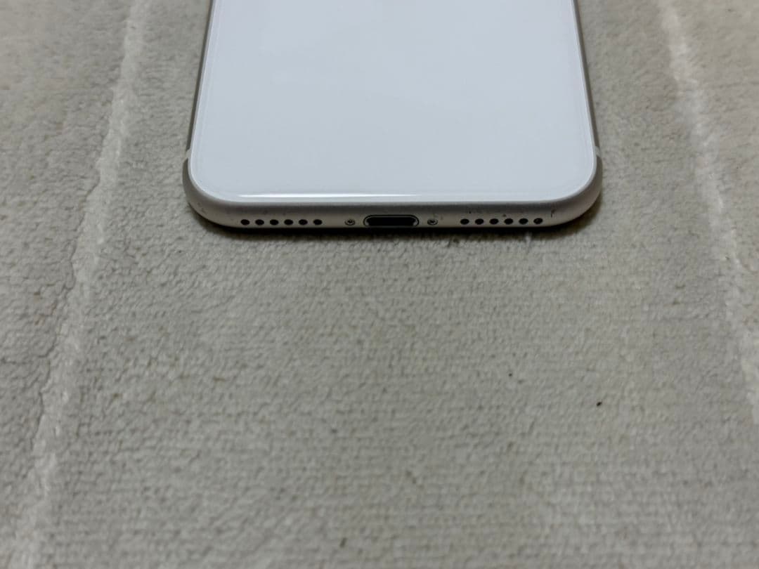 iPhone SE 3世代 64GB SIMフリー