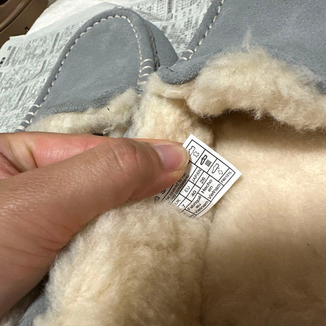 UGG グレー モカシン　美品