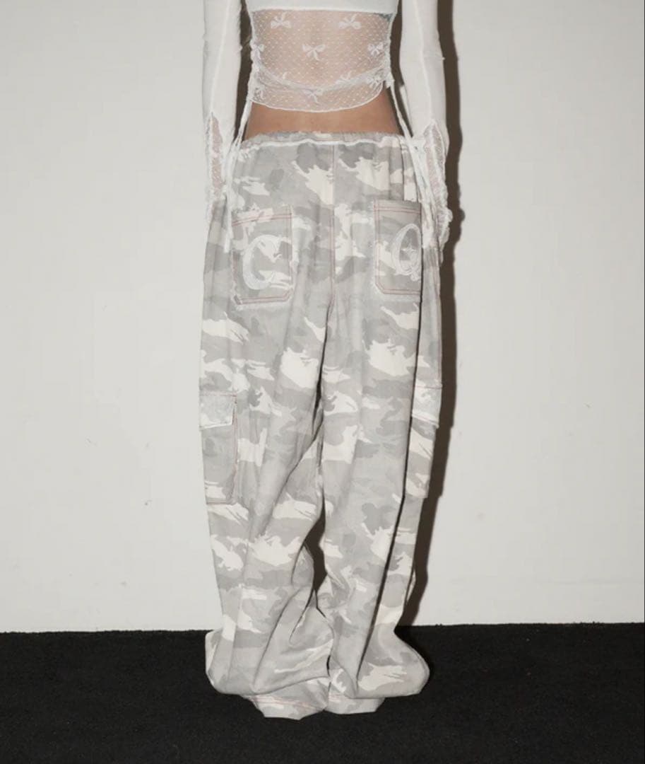 cherryquiri レースカーゴパンツ 迷彩柄　リボン付き