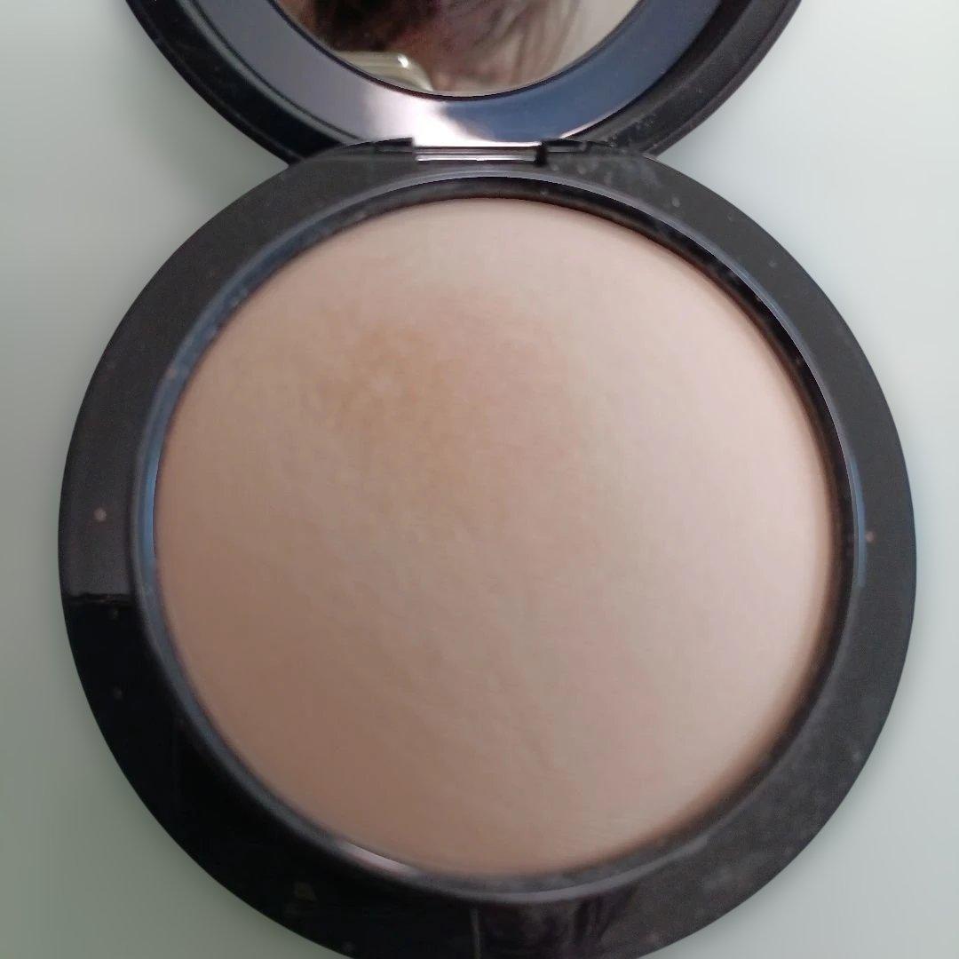 MAC Mineralize Skinfinish Natural ライト