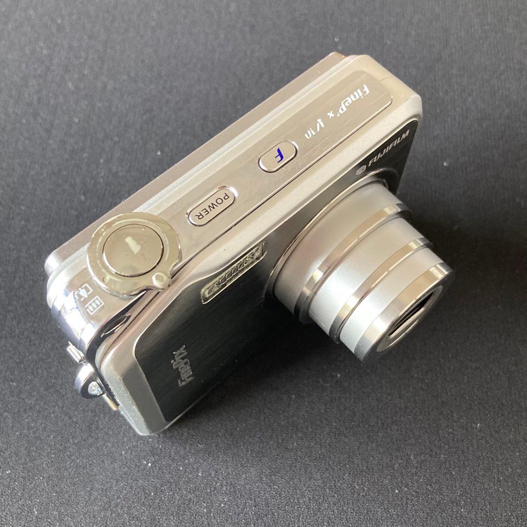 FUJIFILM FinePix V10 CCDセンサー コンデジ