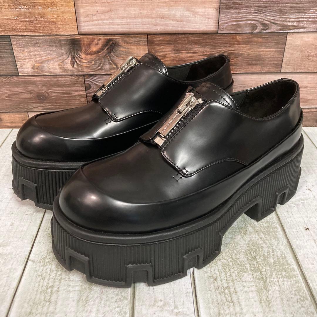 チャールズアンドキース　23.5　ジップアップ プラットフォームローファー　黒