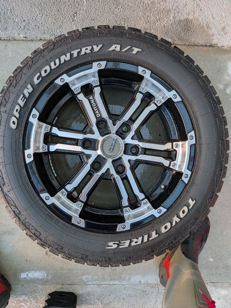 s*s様 RAYS FDX　OPEN COUNTRY　AT3　17インチ　ハイエ
