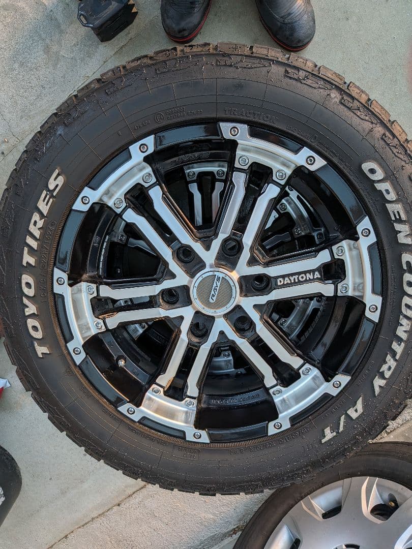 s*s様 RAYS FDX　OPEN COUNTRY　AT3　17インチ　ハイエ