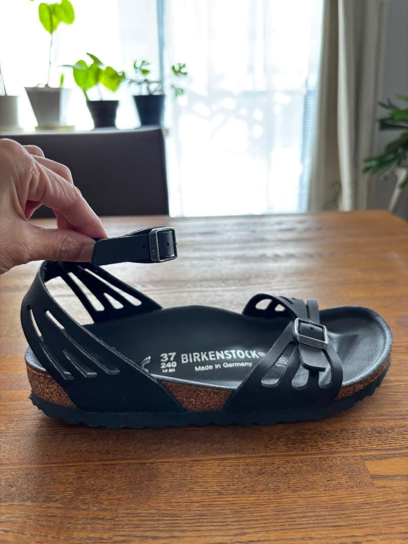 ビルケンシュトック サンダル（ブラック）37