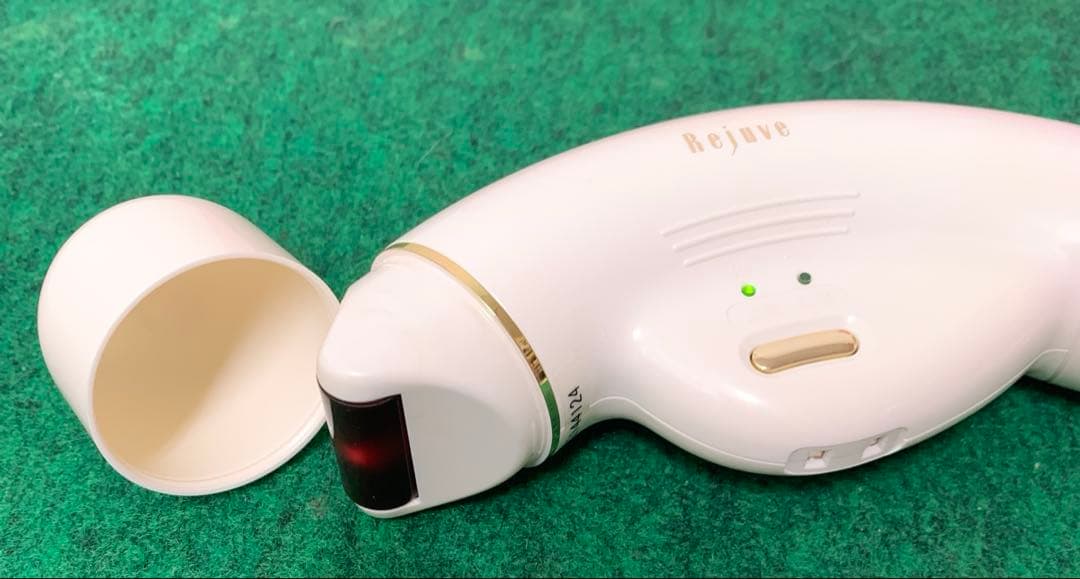 リジューヴェ　美顔器　美品