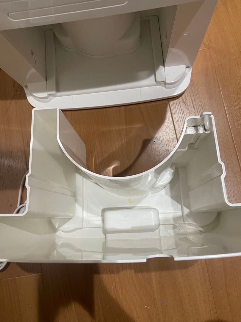 衣類乾燥除湿機(コンプレッサー式)