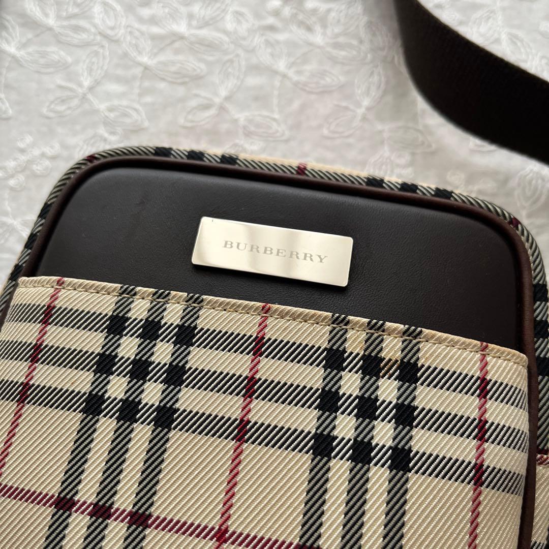 Burberry ノバチェックショルダーバ