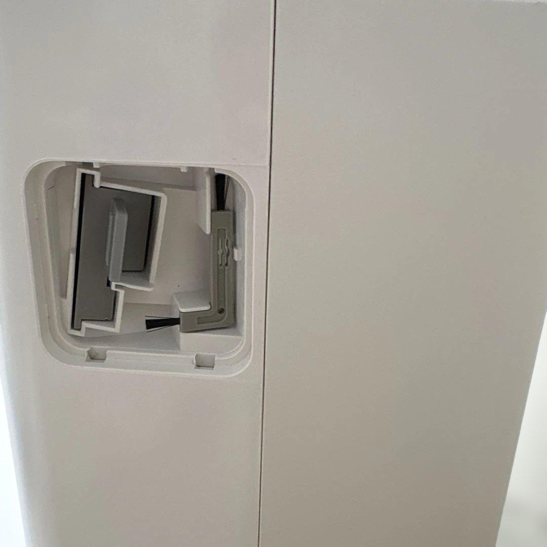 SHARP シャープ　加湿空気清浄機　KI-NS40-W 加湿器　空気清浄機