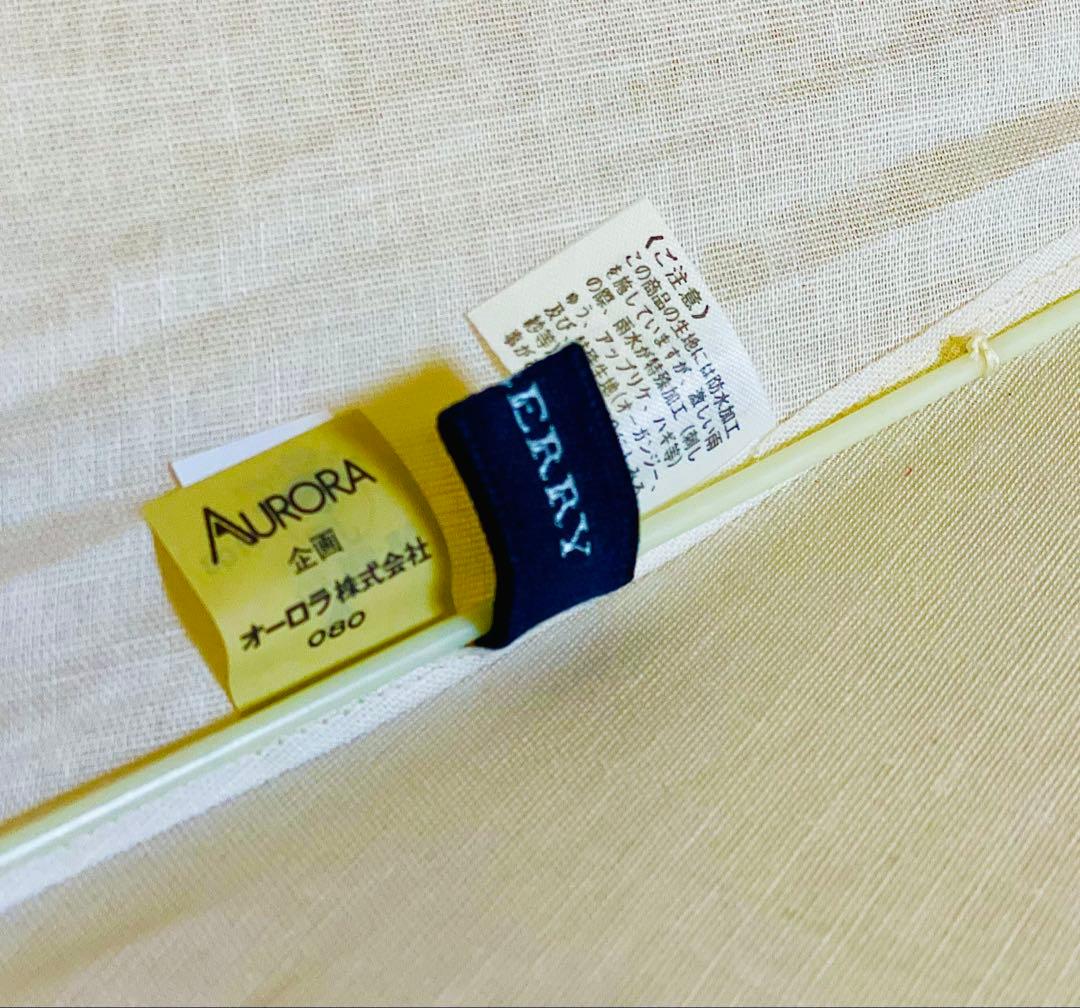 【未使用】バーバリー　日傘　折りたたみ　ノバチェック　ロゴ　傘袋付き