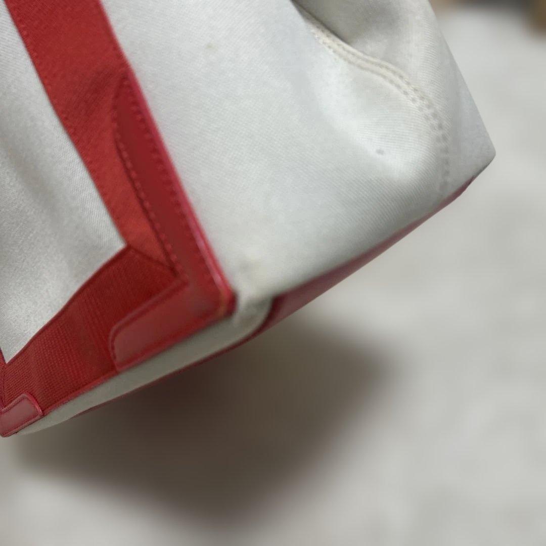 バレンシアガ　カバスS トートバッグ　ポーチ付き　キャンバス　ホワイト　レッド