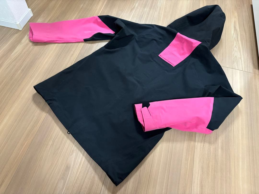 ★定価7万・22年★お洒落　選手用　デサント　スキーウエア SAJ 技術選