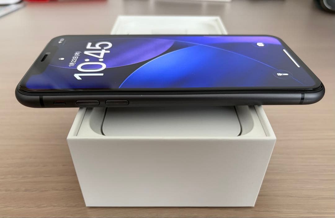 iPhone11 128GB ブラック 本体