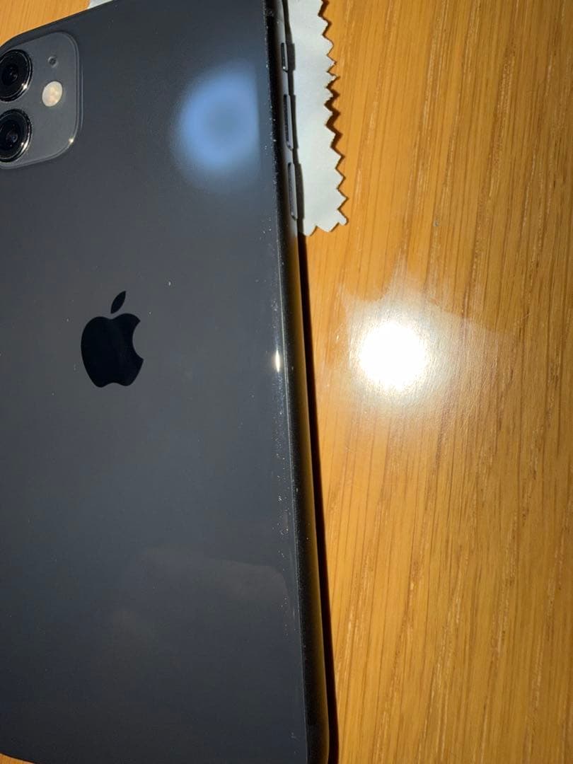 V*d様 iPhone11 128Gb 箱　アクセサリー付き