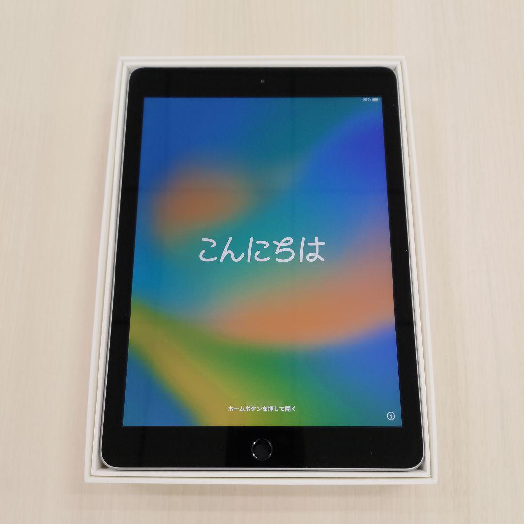 iPad 第5世代　WiFiモデル　9.7インチ 本体 元箱付き