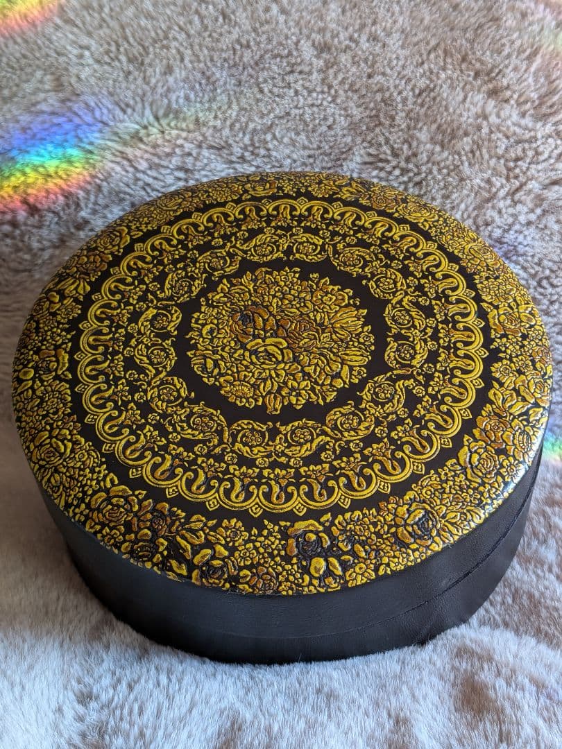 GIANNI VERSACE 花柄ボックス　ジャンニヴェルサーチ　アクセサリー