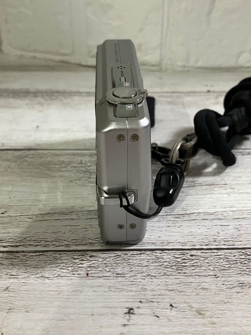 CASIO EXILIM シルバー デジタルカメラEX-Z500