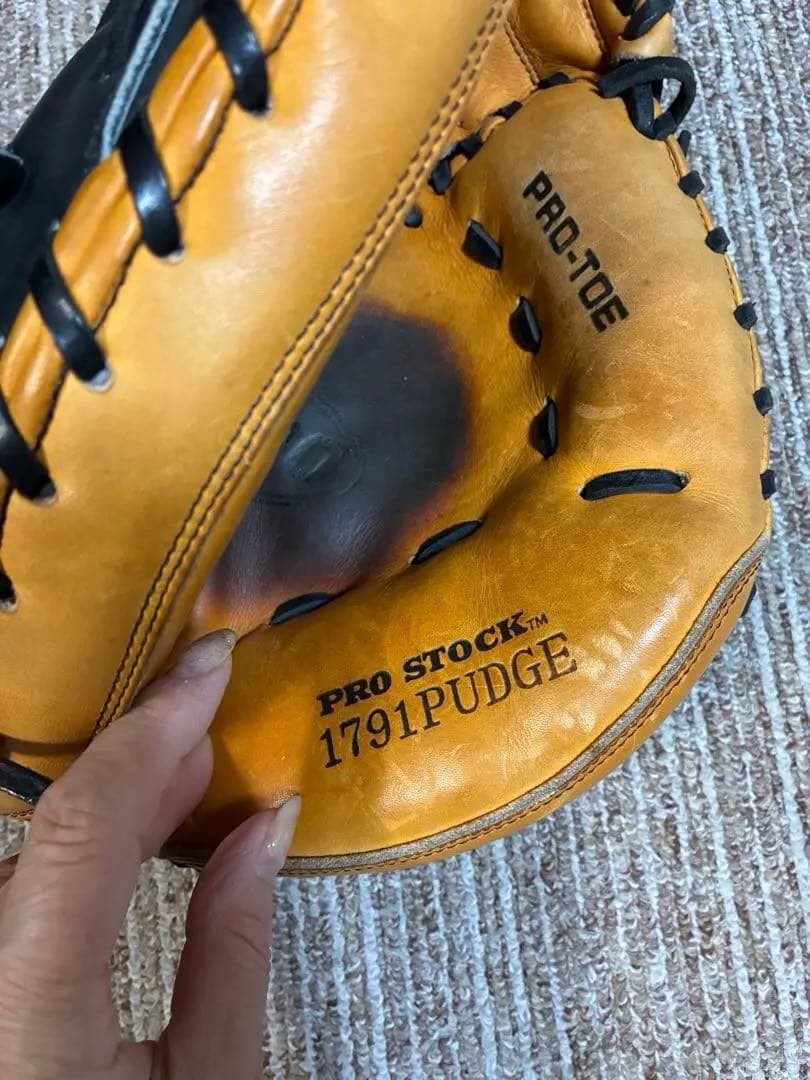 Wilson A2000 キャッチャーミット 黒/オレンジ