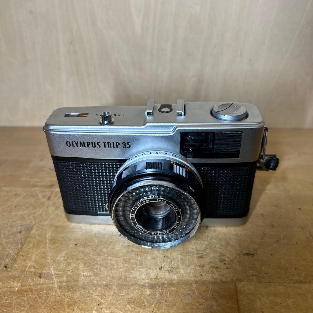 Olympus TRIP 35 人気カメラ　赤ベロ作動　完動極美品