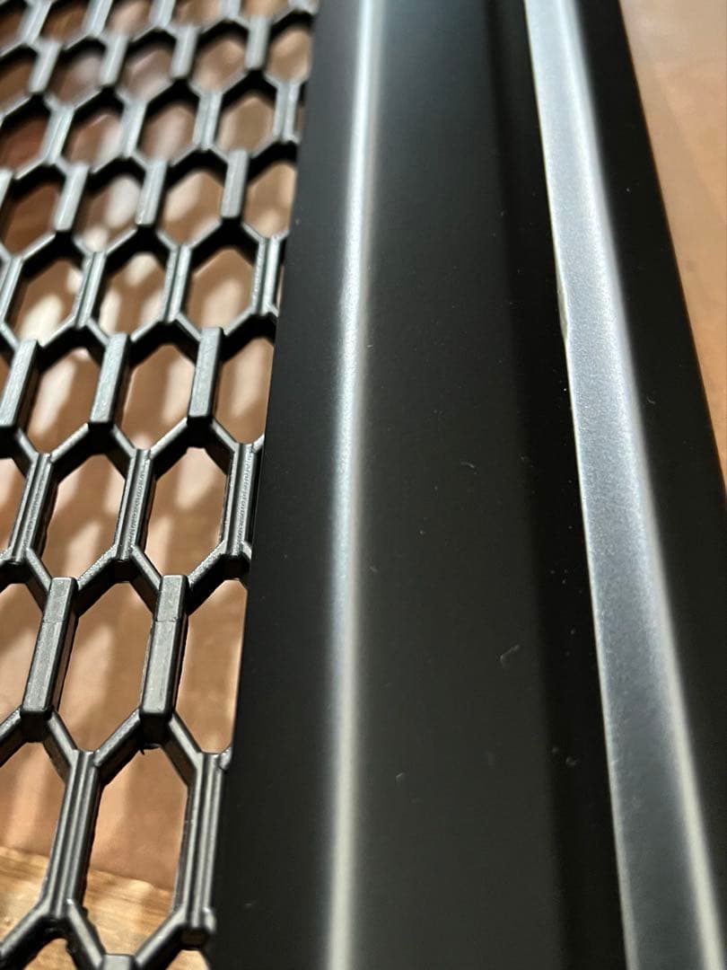 送料込み　新型ジムニー　jb64 74 マットブラック　グリル　板金塗装