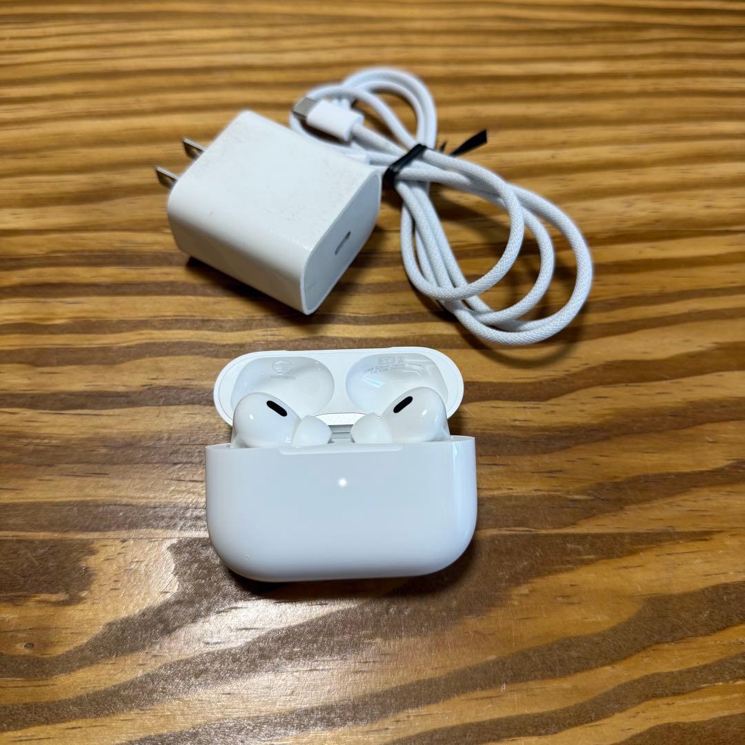 R*様 【美品】AirPods Pro 第2世代 Apple純正品