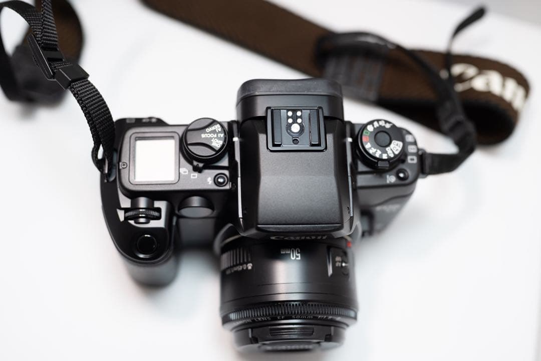 美品　Canon EOS 55 レンズ2本付き