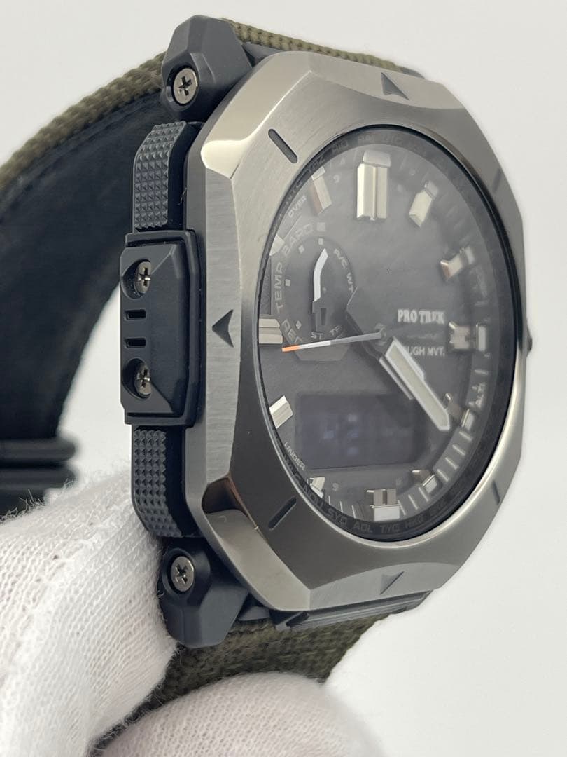 極美品 PROTREK PRW-6900YB-3JF カーキ 黒 プロトレック